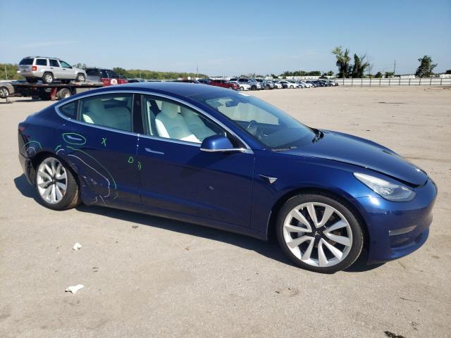 Photo 4 from auction – 2018 TESLA MODEL 3 with VIN 5YJ3E1EB6JF147828