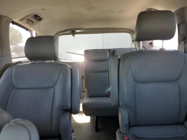 Photo 10 from auction – 2004 TOYOTA SIENNA XLE with VIN 5TDZA22C64S090829