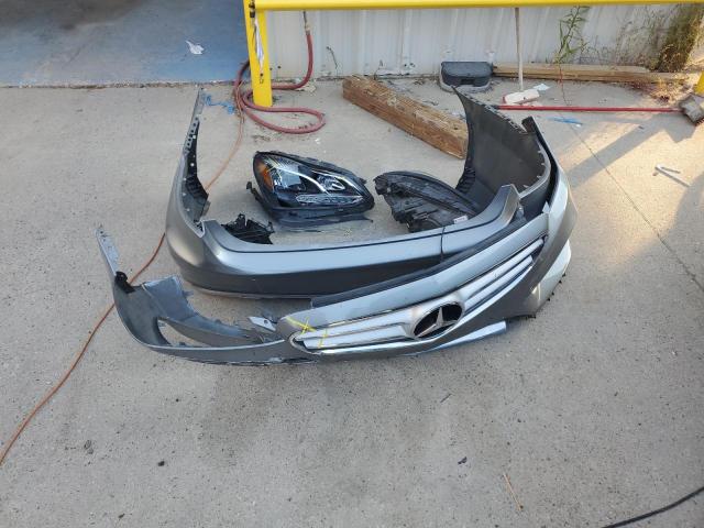 Photo 12 from auction – 2014 MERCEDES-BENZ E 350 with VIN WDDHF5KB3EA998228
