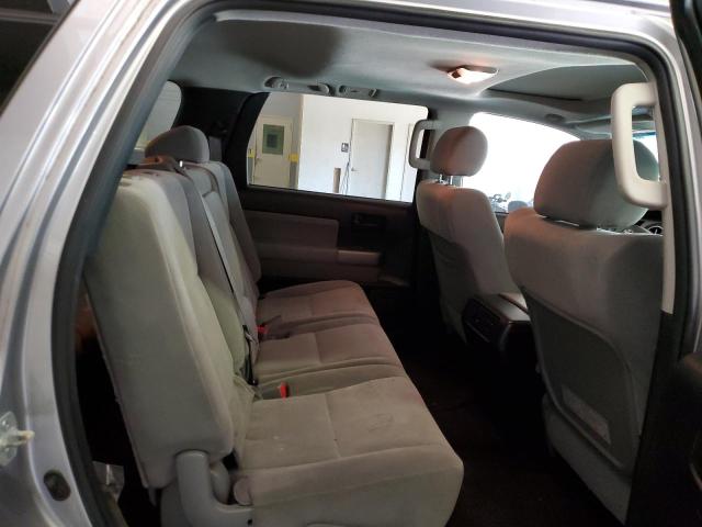 Photo 11 from auction – 2012 TOYOTA SEQUOIA SR with VIN 5TDZY5G16CS042539