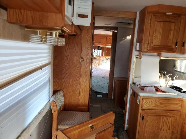 Photo 6 from auction – 1996 FREIGHTLINER CHASSIS with VIN 4UZR6BR19T2307653