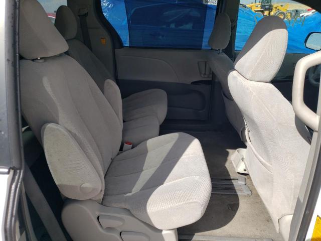Photo 11 from auction – 2011 TOYOTA SIENNA LE with VIN 5TDKK3DC2BS110475