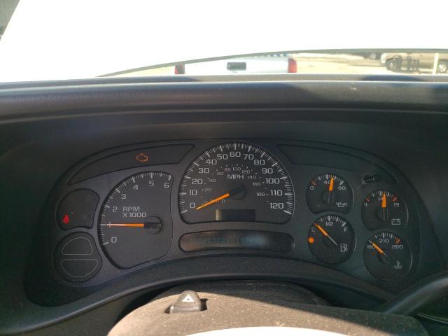 Photo 9 from auction – 2005 CHEVROLET SILVERADO with VIN 1GCEC14T65Z181227
