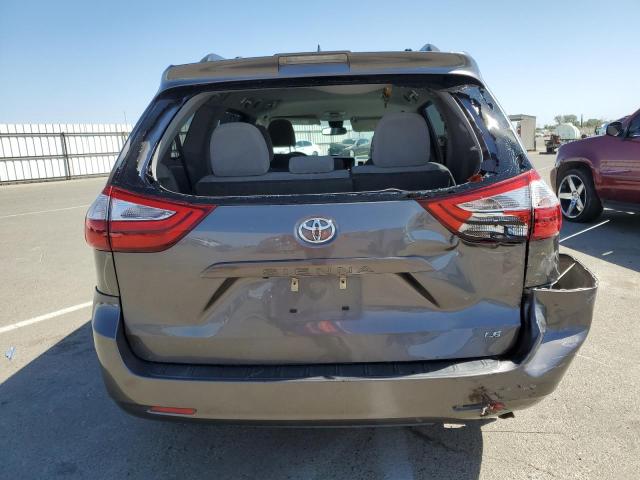 Photo 6 from auction – 2018 TOYOTA SIENNA LE with VIN 5TDKZ3DC2JS908162