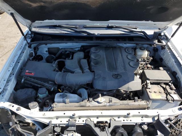Photo 11 from auction – 2018 TOYOTA 4RUNNER SR with VIN JTEBU5JR2J5562506