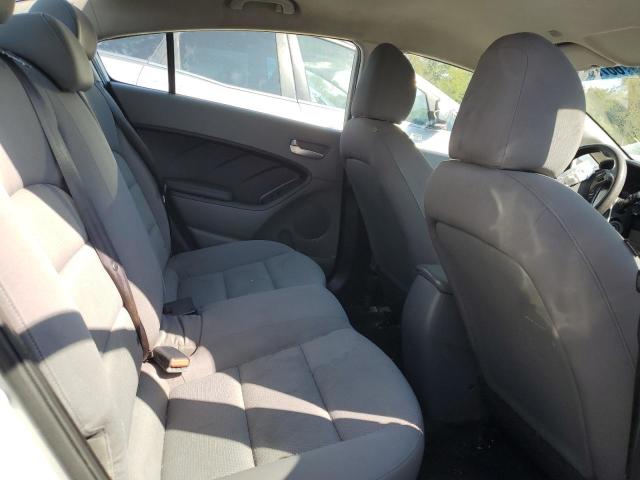 Photo 10 from auction – 2017 KIA FORTE LX with VIN 3KPFK4A77HE034902