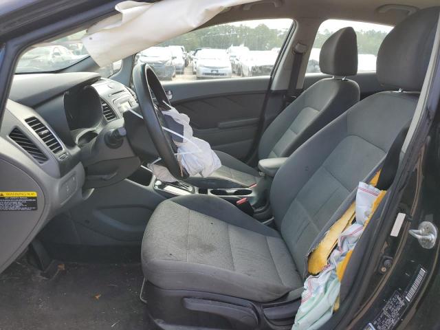 Photo 7 from auction – 2017 KIA FORTE LX with VIN 3KPFK4A72HE111739