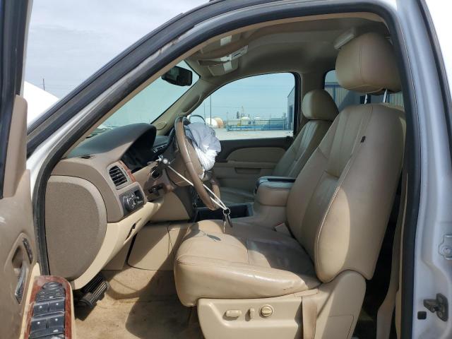 Photo 7 from auction – 2011 CHEVROLET SUBURBAN C with VIN 1GNSCJE07BR324261