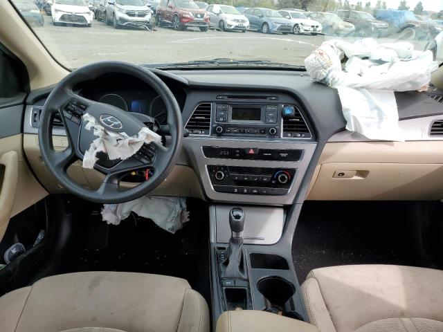 Photo 8 from auction – 2017 HYUNDAI SONATA SE with VIN 5NPE24AF6HH484345
