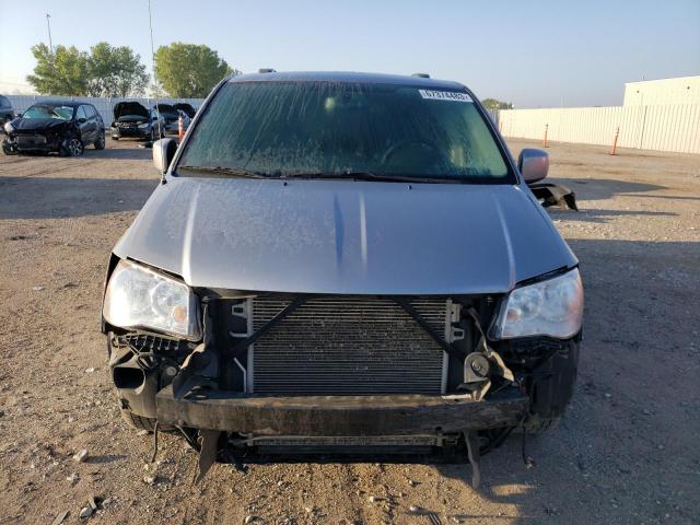 Photo 5 from auction – 2016 CHRYSLER TOWN & COU with VIN 2C4RC1BGXGR252949
