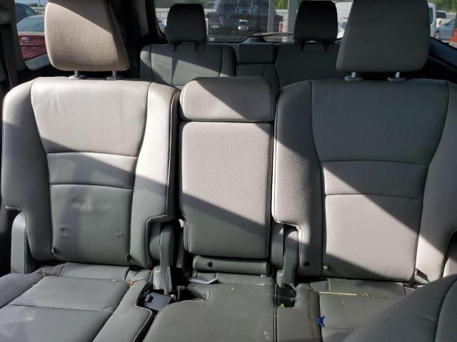 Photo 10 from auction – 2018 HONDA PILOT TOUR with VIN 5FNYF5H91JB027664