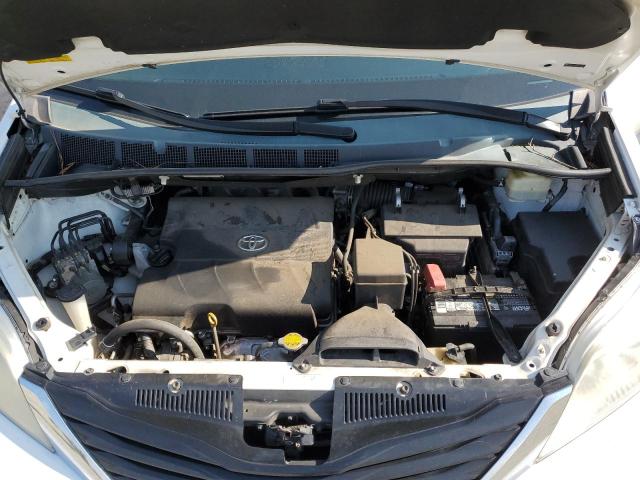 Photo 12 from auction – 2014 TOYOTA SIENNA LE with VIN 5TDKK3DC1ES512637