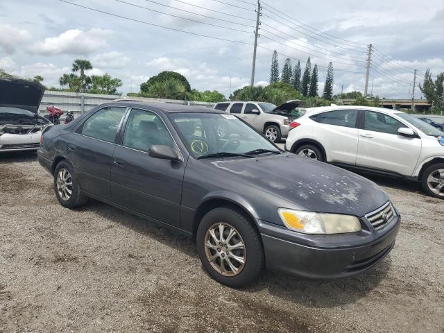 Photo 4 from auction – 2000 TOYOTA CAMRY CE with VIN 4T1BG22K2YU948544