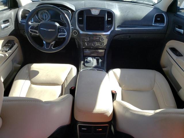 Photo 8 from auction – 2017 CHRYSLER 300 LIMITE with VIN 2C3CCAAG6HH570456