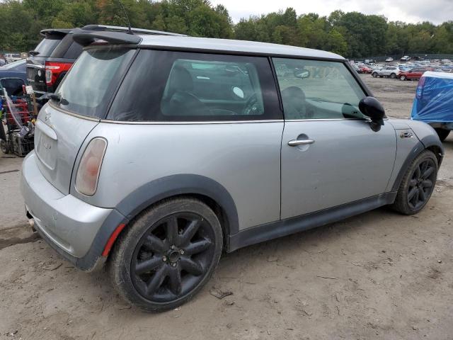 Photo 3 from auction – 2003 MINI COOPER S with VIN WMWRE33463TD73183