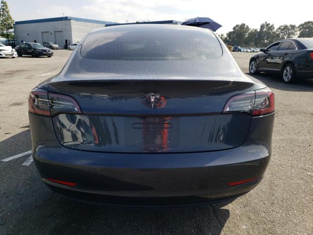Photo 6 from auction – 2018 TESLA MODEL 3 with VIN 5YJ3E1EA4JF157572