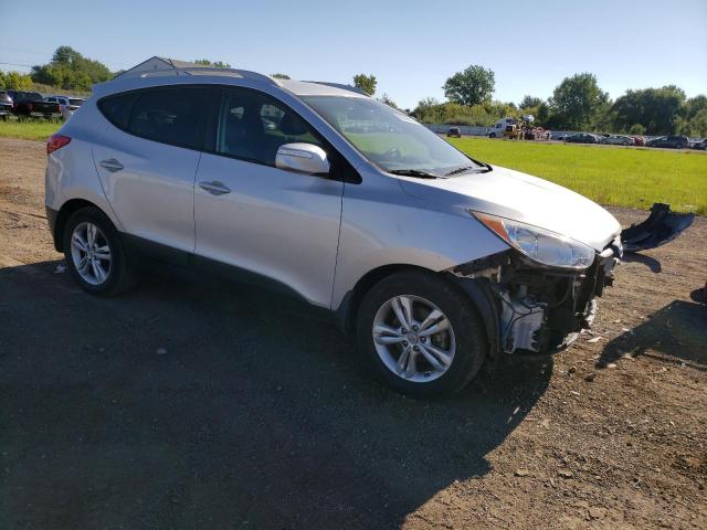 Photo 4 from auction – 2012 HYUNDAI TUCSON GLS with VIN KM8JUCAC3CU417009