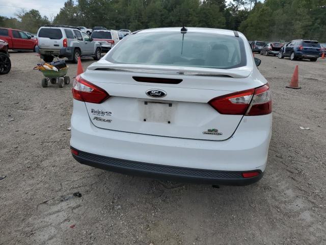 Снимка 6 от търг – 2014 FORD FOCUS SE с VIN 1FADP3F26EL447743