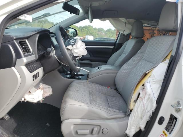 Photo 7 from auction – 2016 TOYOTA HIGHLANDER with VIN 5TDBKRFH9GS299922