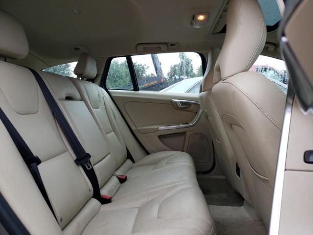 Photo 10 from auction – 2015 VOLVO V60 PREMIE with VIN YV140MEK2F1227450