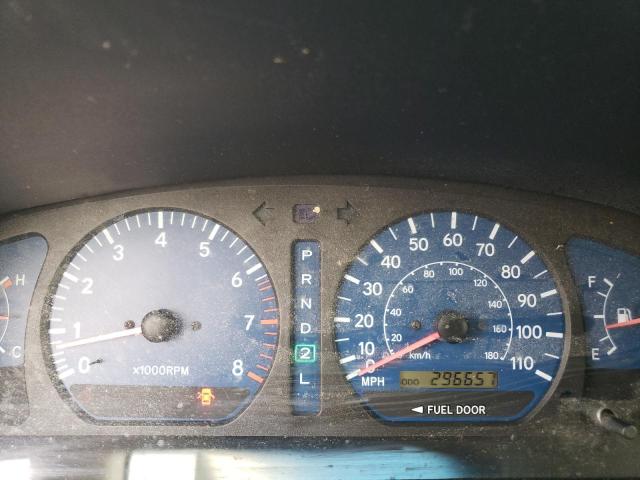 Photo 9 from auction – 2002 TOYOTA SIENNA LE with VIN 4T3ZF13C22U479022