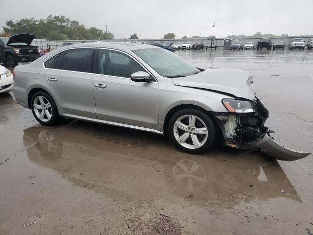 Photo 4 from auction – 2012 VOLKSWAGEN PASSAT SE with VIN 1VWBP7A34CC022332