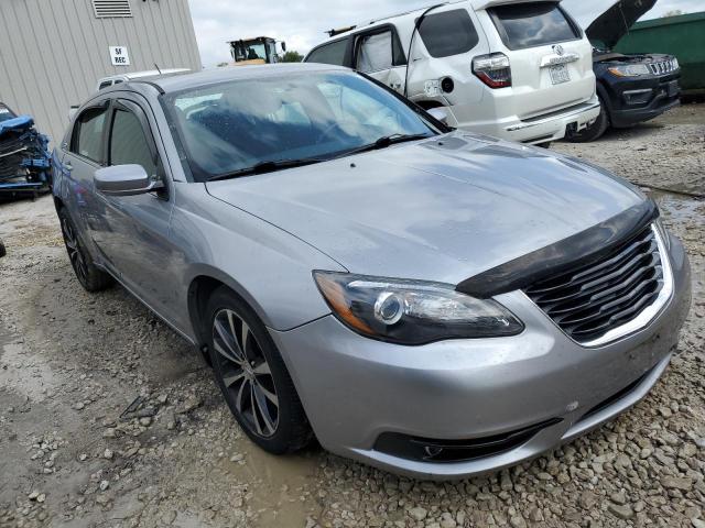 Photo 4 from auction – 2013 CHRYSLER 200 TOURIN with VIN 1C3CCBBB9DN650019