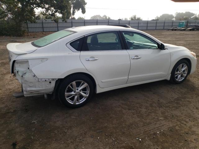 Photo 3 from auction – 2015 NISSAN ALTIMA 2.5 with VIN 1N4AL3AP4FC256969