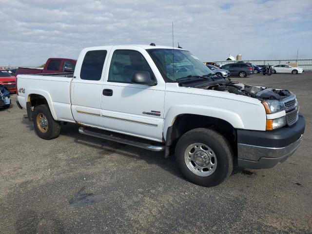 Снимка 4 от търг – 2005 CHEVROLET SILVERADO с VIN 1GCHK29255E103891
