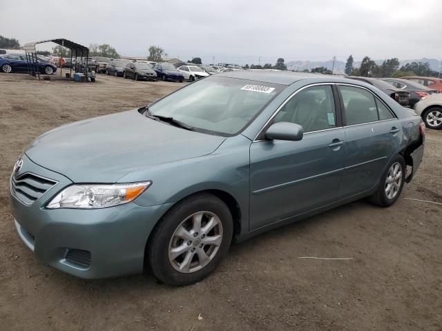 TOYOTA CAMRY BASE 2011 مع رقم تعريف المركبة 4T1BF3EK6BU735673 - صورة من المزاد