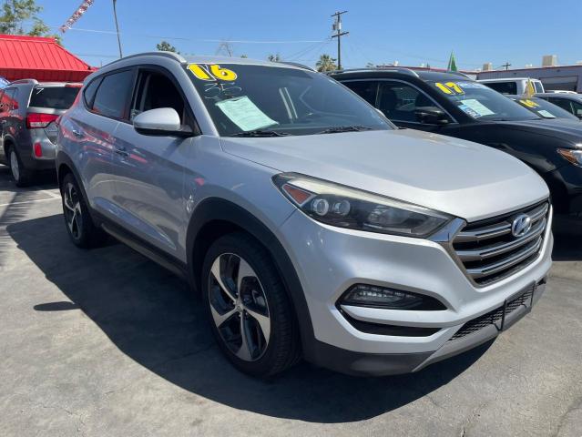 HYUNDAI TUCSON LIM 2016 with VIN KM8J33A27GU149632 - Photo from auction