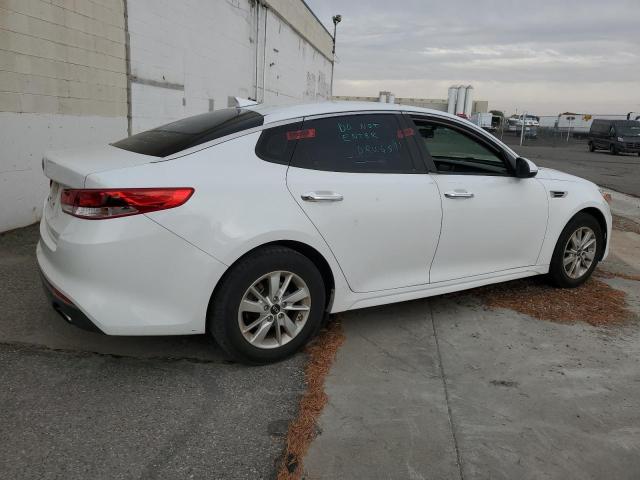 Photo 3 from auction – 2018 KIA OPTIMA LX with VIN 5XXGT4L32JG188412