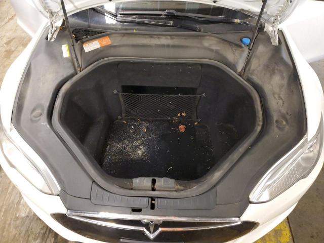 Photo 11 from auction – 2014 TESLA MODEL S with VIN 5YJSA1H15EFP62208