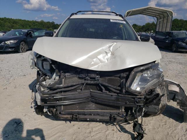 Photo 5 from auction – 2018 NISSAN ROGUE S with VIN 5N1AT2MT4JC770161
