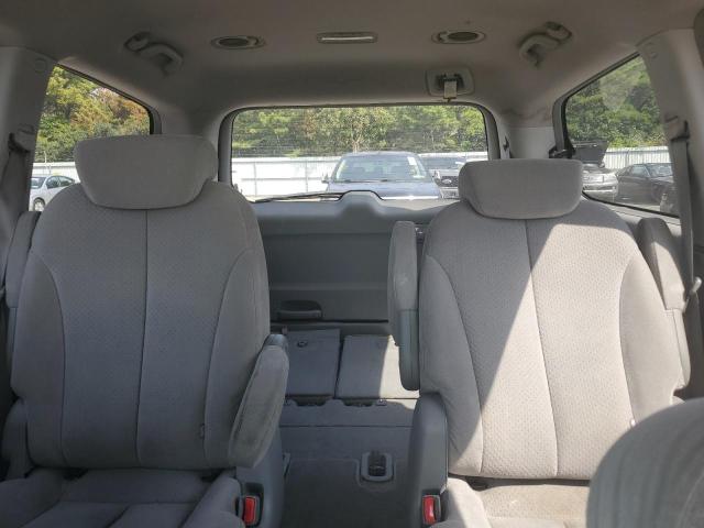 Photo 10 from auction – 2007 HYUNDAI ENTOURAGE with VIN KNDMC233976032821