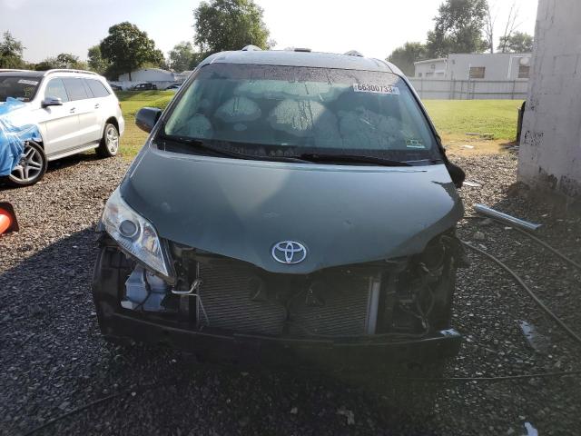 Photo 5 from auction – 2011 TOYOTA SIENNA XLE with VIN 5TDDK3DC2BS016296