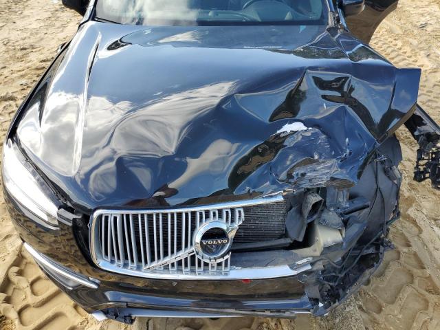 Photo 12 from auction – 2017 VOLVO XC90 T8 with VIN YV4BC0ZX5H1127782