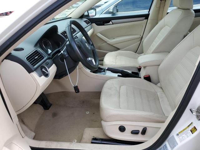 Photo 7 from auction – 2015 VOLKSWAGEN PASSAT SE with VIN 1VWBS7A35FC022407