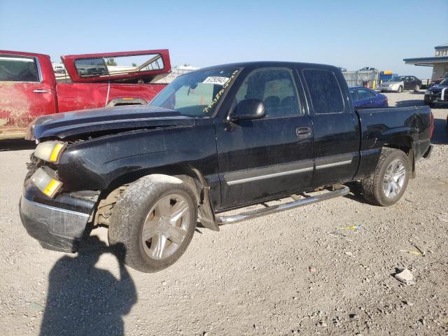 CHEVROLET SILVERADO 2006 with VIN 1GCEC19T16Z203323 - Photo from auction