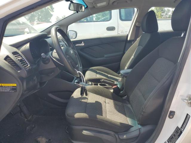Photo 7 from auction – 2017 KIA FORTE LX with VIN 3KPFK4A74HE119213