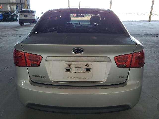 Photo 6 from auction – 2010 KIA FORTE EX with VIN KNAFU4A2XA5142377