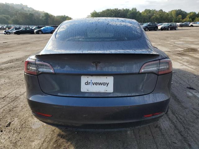 Photo 6 from auction – 2018 TESLA MODEL 3 with VIN 5YJ3E1EA3JF102126