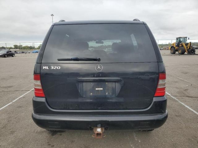 Photo 6 from auction – 2000 MERCEDES-BENZ ML 320 with VIN 4JGAB54E5YA157736