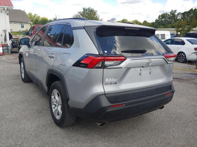 Photo 3 from auction – 2021 TOYOTA RAV4 XLE with VIN 2T3W1RFVXMW106889