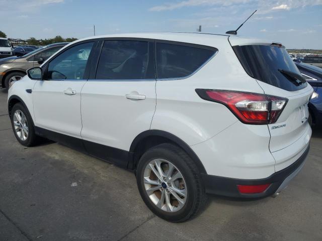 Photo 2 from auction – 2017 FORD ESCAPE SE with VIN 1FMCU0GD0HUA60841