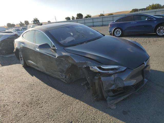 Снимка 4 от търг – 2016 TESLA MODEL S с VIN 5YJSA1E10GF148559