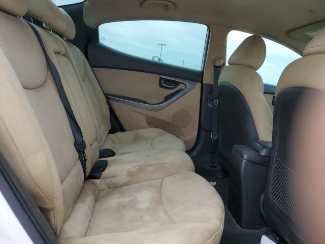 Photo 10 from auction – 2012 HYUNDAI ELANTRA GL with VIN 5NPDH4AE0CH093394