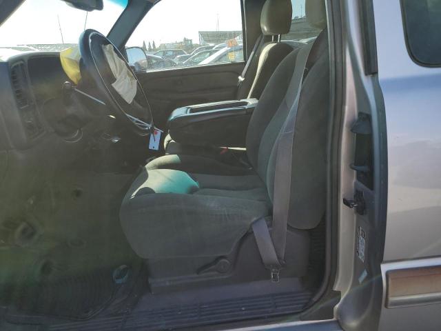 Photo 7 from auction – 2004 CHEVROLET SILVERADO with VIN 2GCEC19V041193584