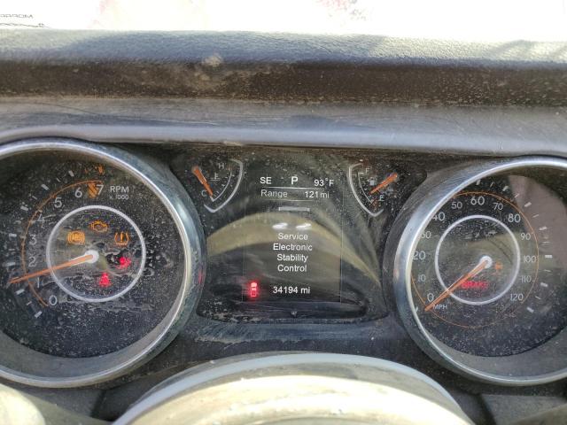 Photo 9 from auction – 2020 JEEP GLADIATOR with VIN 1C6HJTAG0LL160497