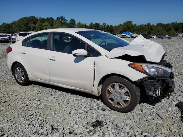 Photo 4 from auction – 2016 KIA FORTE LX with VIN KNAFK4A65G5581567